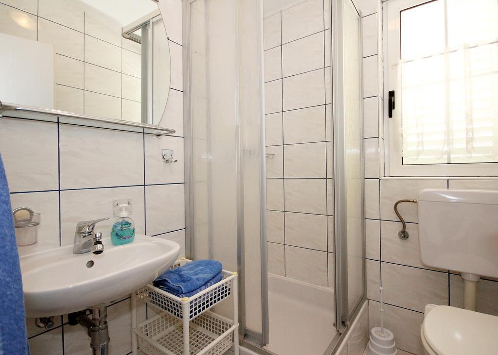 Apartment Vucic Makarska Room photo